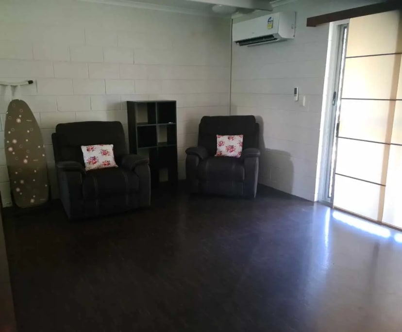 Room for Rent in Annandale, Townsville 210, Furni...