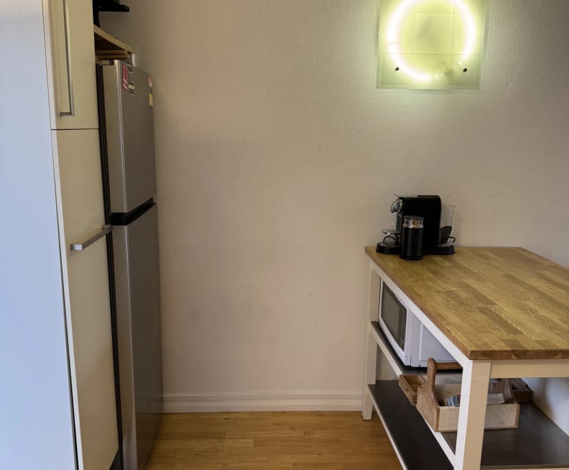 $800, 1-bed, 1 bathroom, Claremont WA 6010