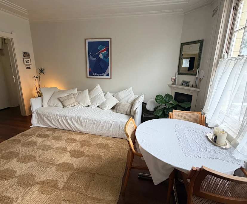 Whole property with 2 rooms for rent