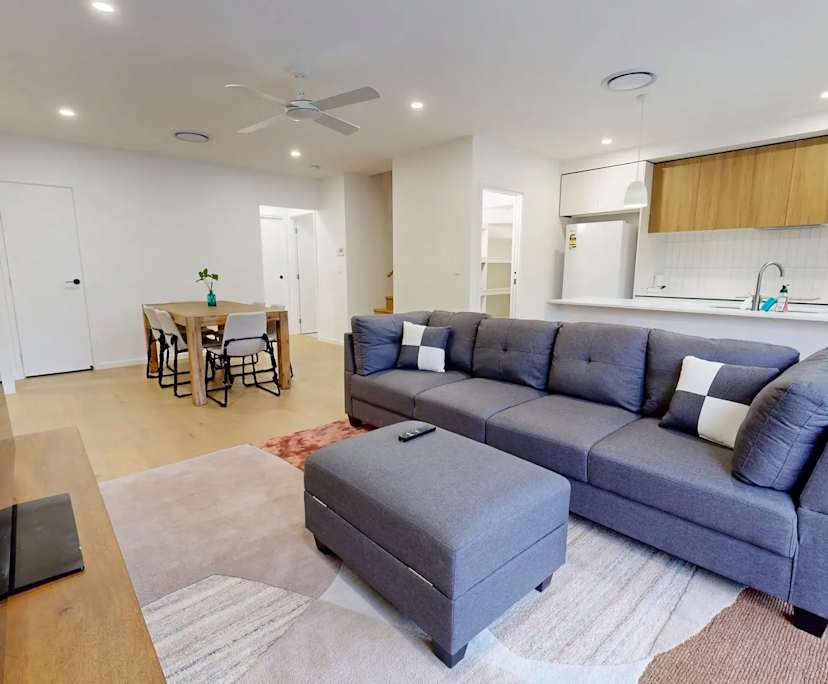 Furnished room in a share house