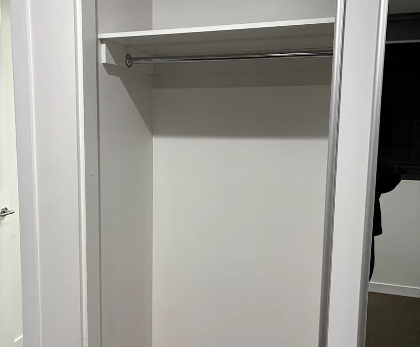 Unfurnished room with ensuite in a flatshare