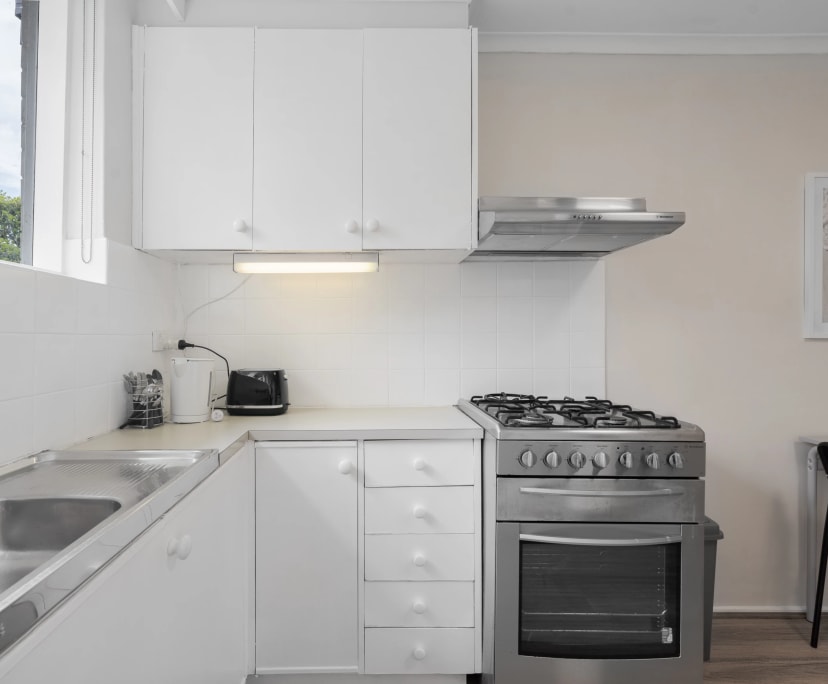 $320, Flatshare, 3 bathrooms, Malvern VIC 3144