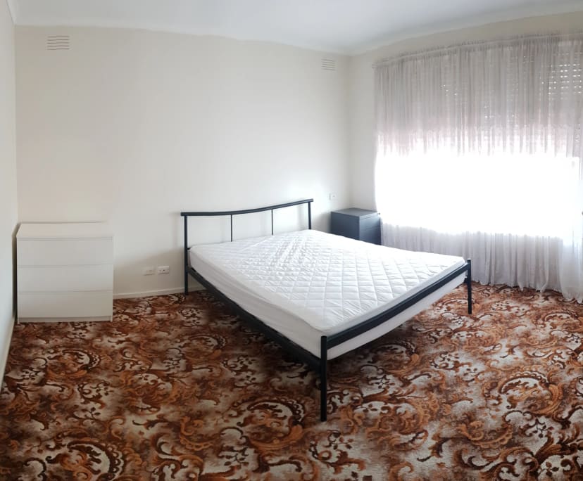 Room for Rent in Saint Albans, Melbourne 180, Fur...