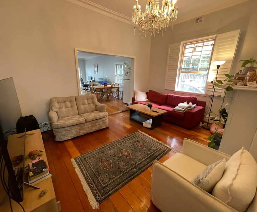 Unfurnished room in a share house