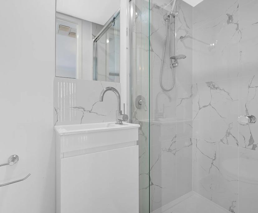 $370, Share-house, 6 bathrooms, Ashby WA 6065