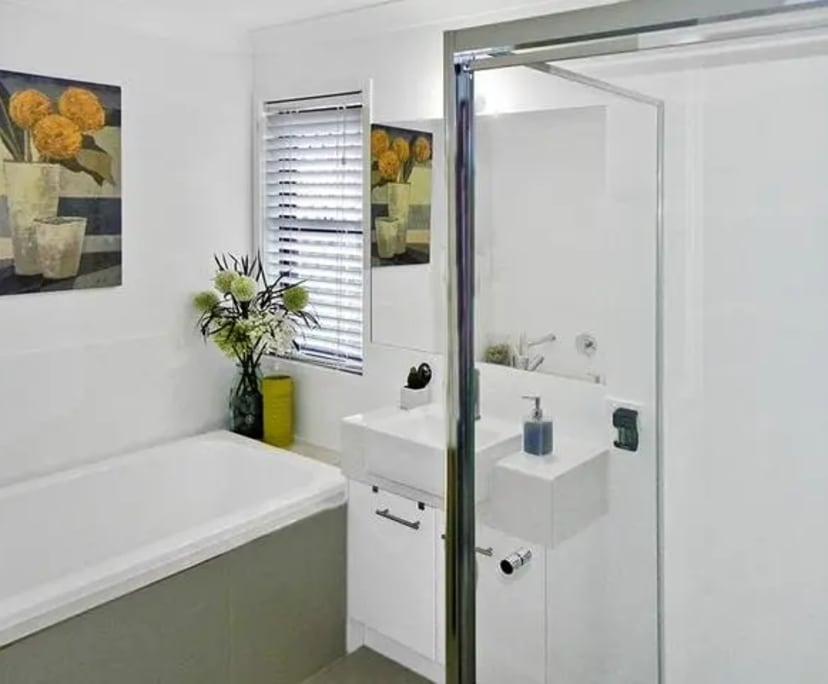 $280, Share-house, 3 bathrooms, Caloundra West QLD 4551