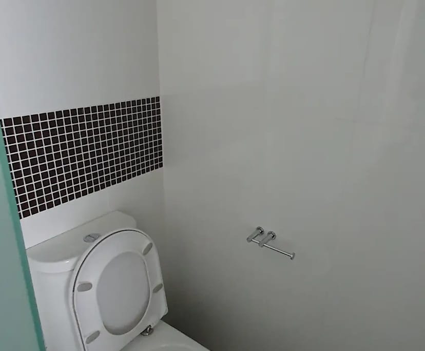 $275, Flatshare, 3 bathrooms, Brisbane City QLD 4000