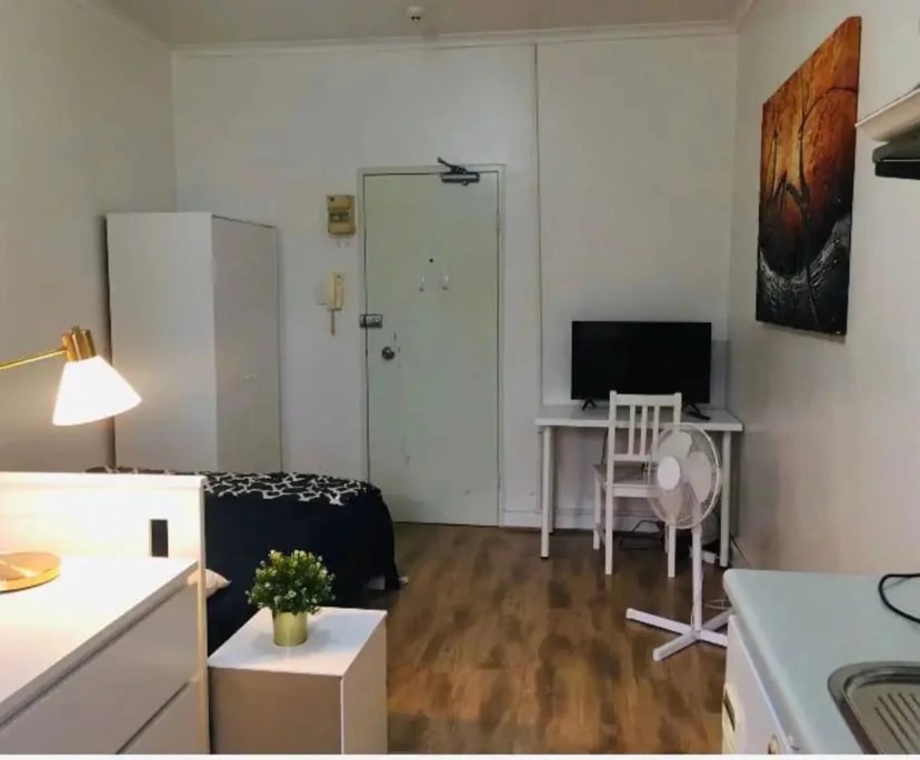 $450, Studio, 1 bathroom, Surry Hills NSW 2010