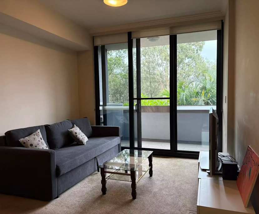 Furnished room studio flat for rent