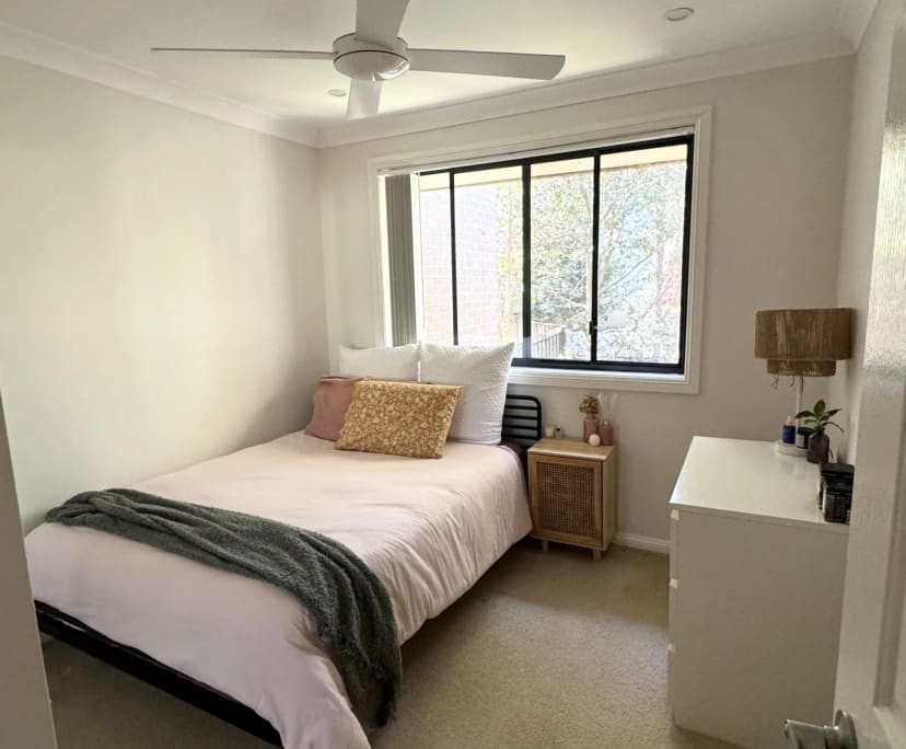 Room in a share house