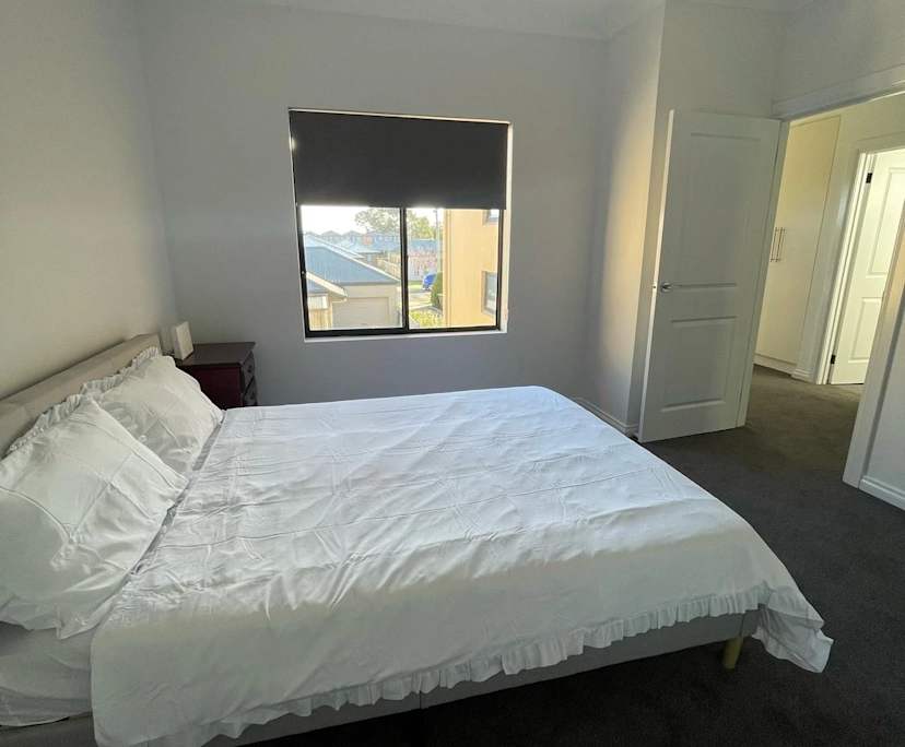 Furnished room with own bathroom
