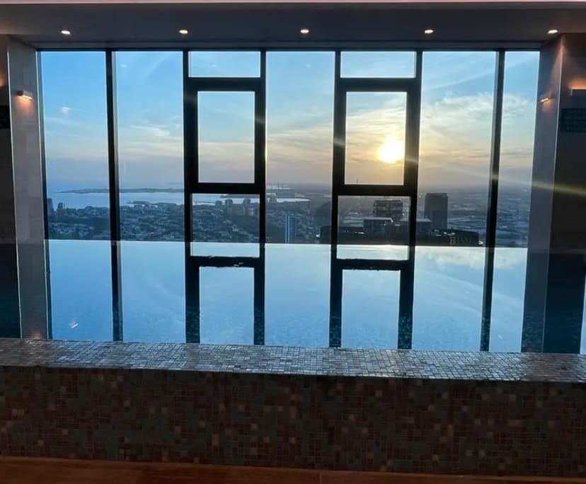 Furnished room with own bathroom