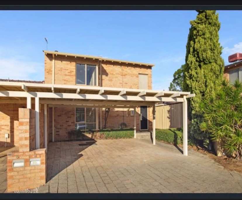 Furnished room in a share house