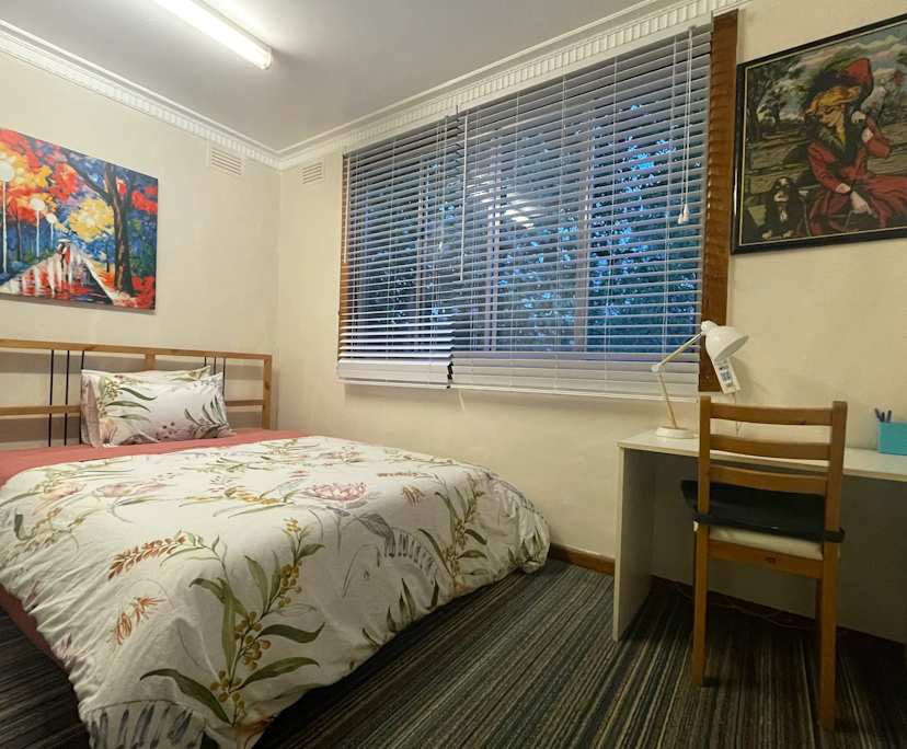 Furnished room in a share house