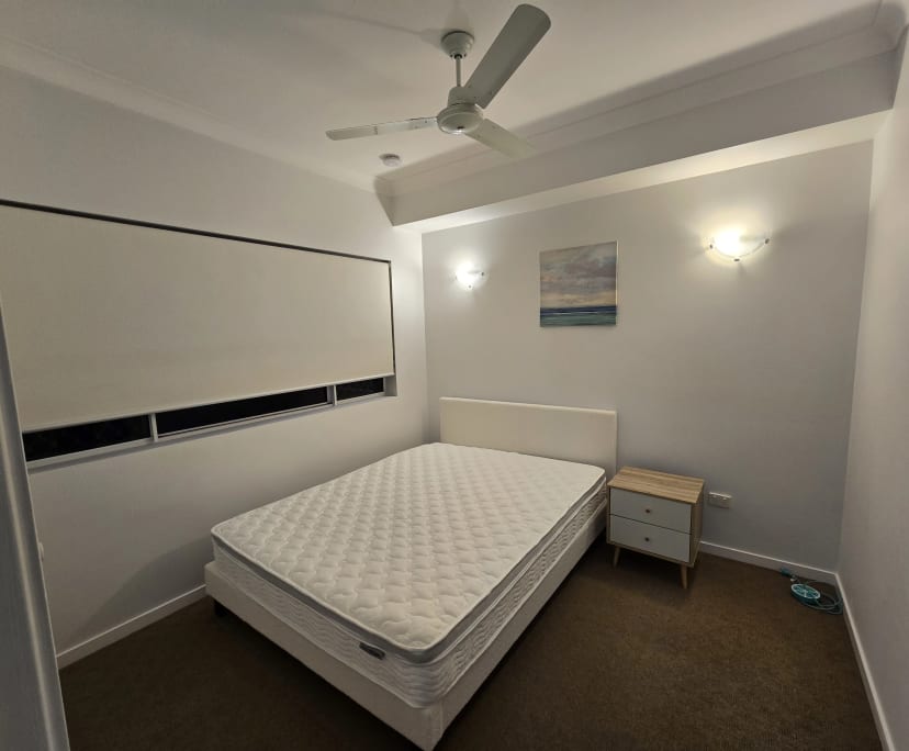 $390, Flatshare, 2 bathrooms, Auchenflower QLD 4066