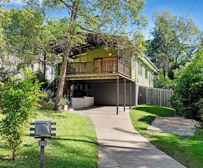 Whole property with 3 rooms for rent
