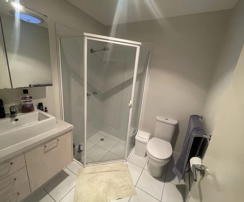 $200, Flatshare, 2 bathrooms, Kippa-Ring QLD 4021