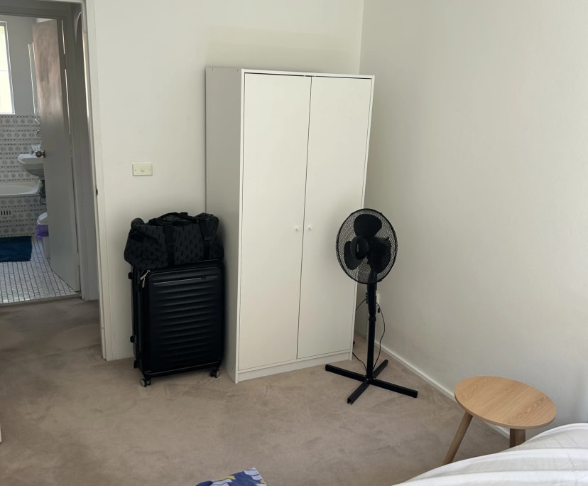 Room for Rent in Ashfield, Sydney 280, Furnished,...