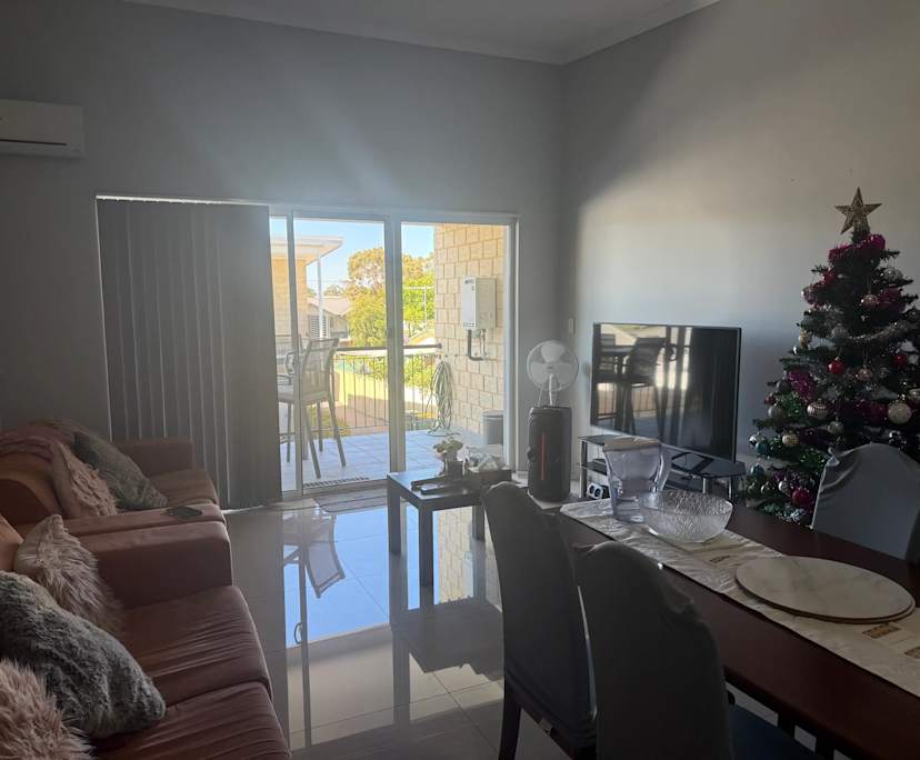 Furnished room with own bathroom