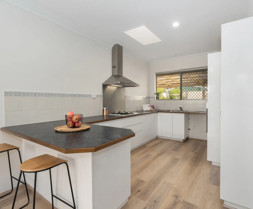 Room for Rent in Heathridge, Perth 185, Furnished...