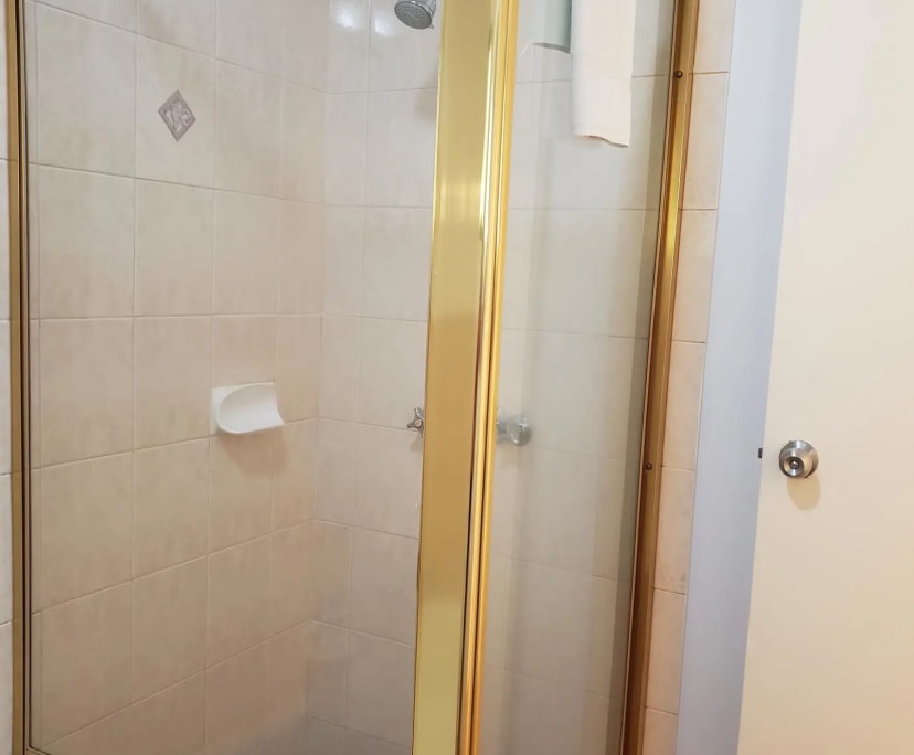 $300, Share-house, 3 bathrooms, Nerang QLD 4211