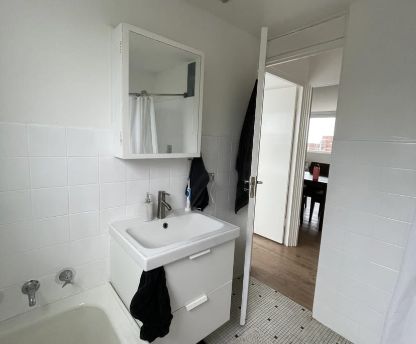 $350, Flatshare, 2 bathrooms, Bellevue Hill NSW 2023
