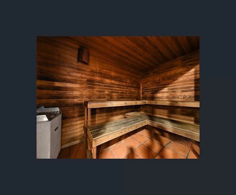 $1,425, Whole-property, 3 bathrooms, Melbourne VIC 3000