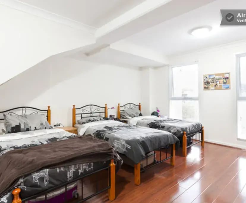 $230, Share-house, 3 bathrooms, Pyrmont NSW 2009