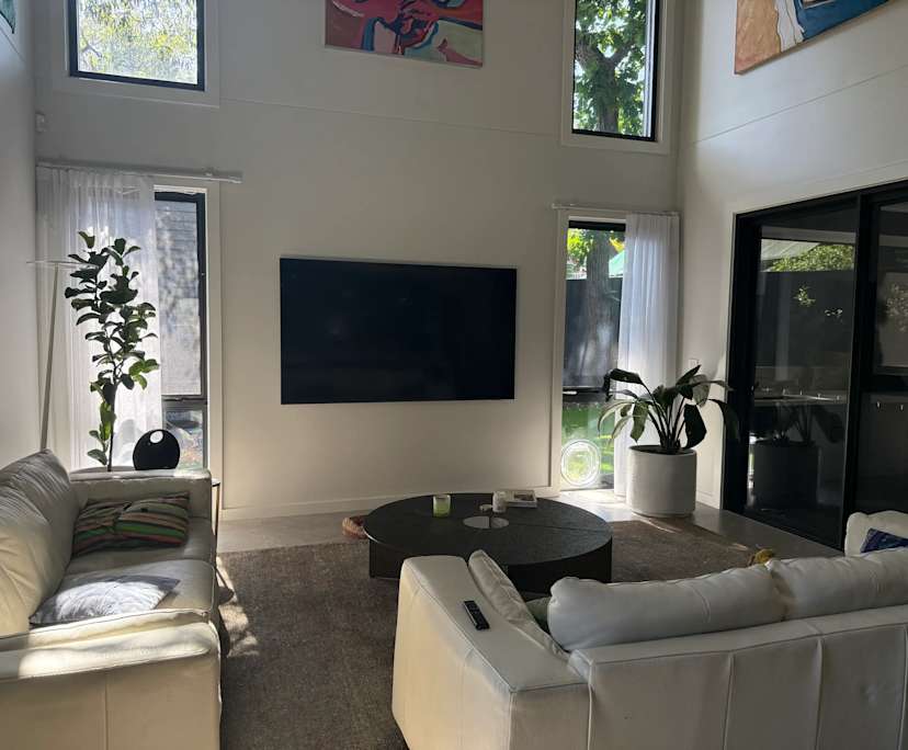 Room with ensuite in a share house