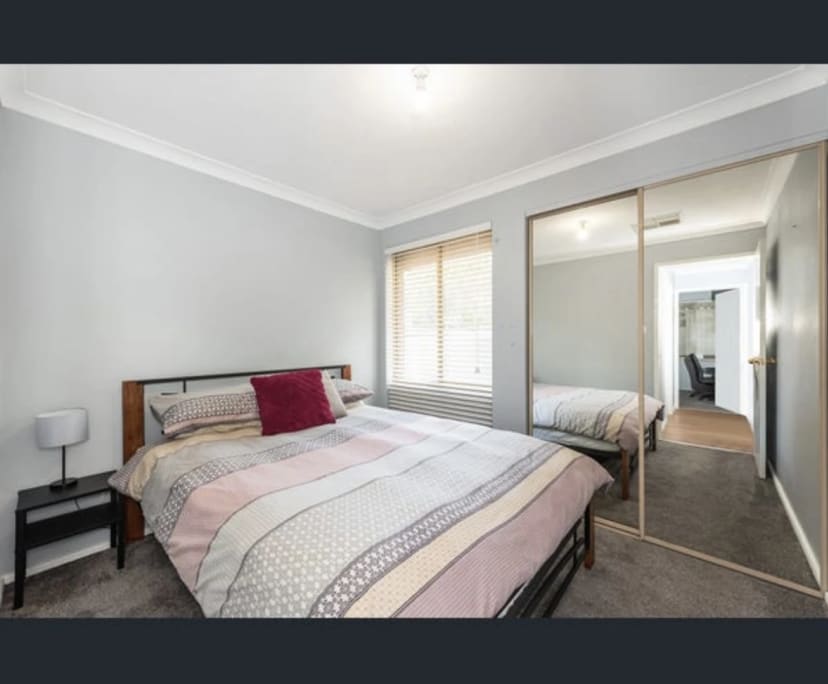 Furnished room in a share house