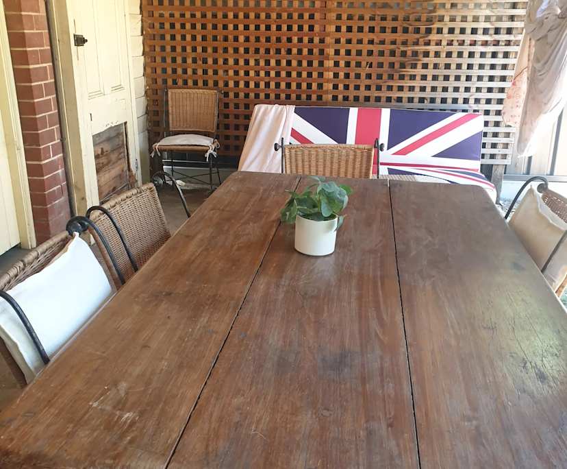 Whole property with 2 rooms for rent