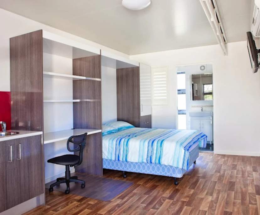 $360, Studio, 1 bathroom, Mayfield NSW 2304