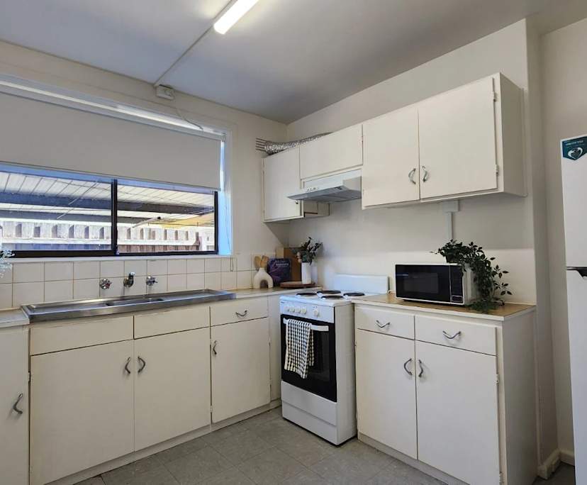 $315-325, Flatshare, 2 rooms, St Kilda VIC 3182, St Kilda VIC 3182