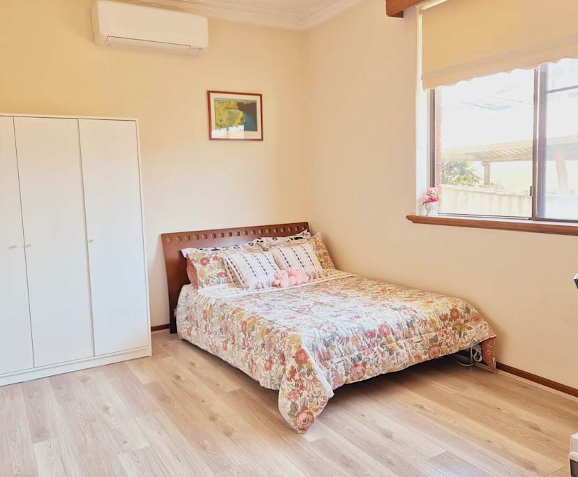 $290-300, Student-accommodation, 2 rooms, Dianella WA 6059, Dianella WA 6059