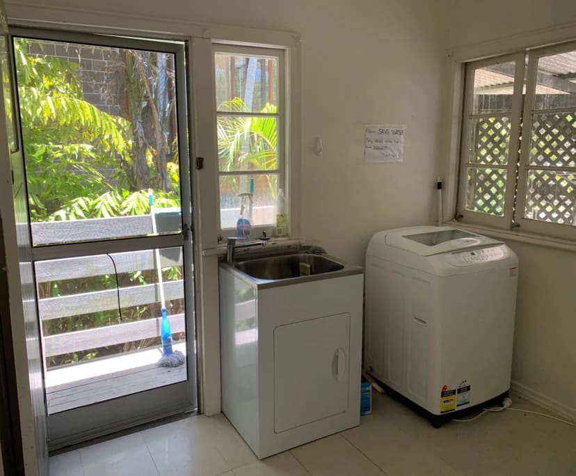 $190, Share-house, 3 bathrooms, Saint Lucia QLD 4067