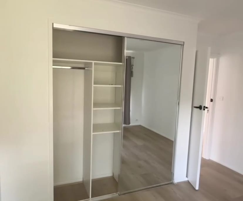 Room in a share house