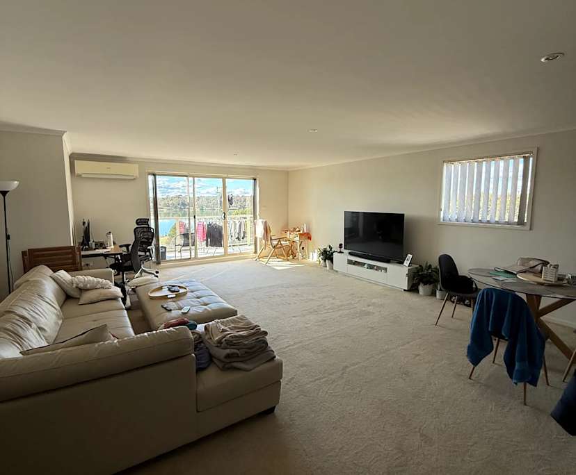Whole property with 2 rooms for rent