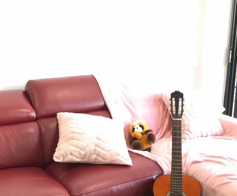 Furnished room with ensuite in a flatshare