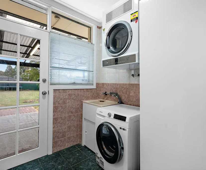 $260-290, Share-house, 3 rooms, Kelmscott WA 6111, Kelmscott WA 6111