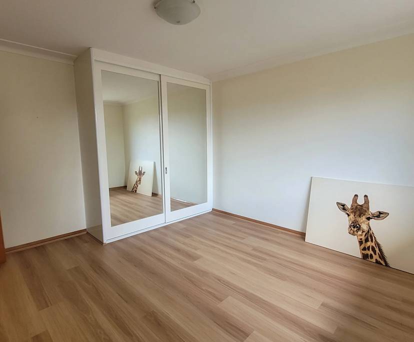 Unfurnished room in a share house