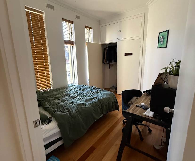 Unfurnished room in a share house