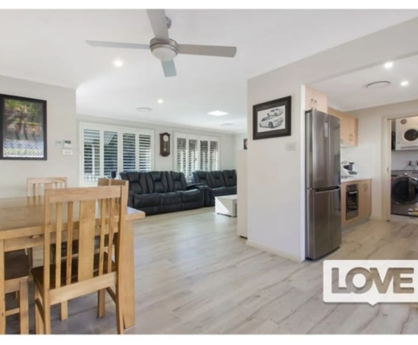 Whole property with 3 rooms for rent