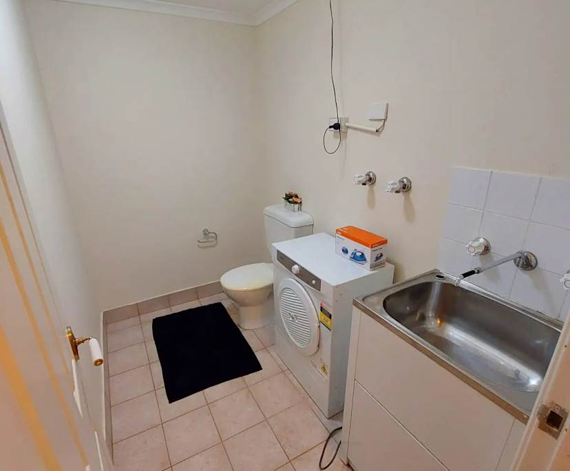 $380, Share-house, 4 bathrooms, Forest Lodge NSW 2037