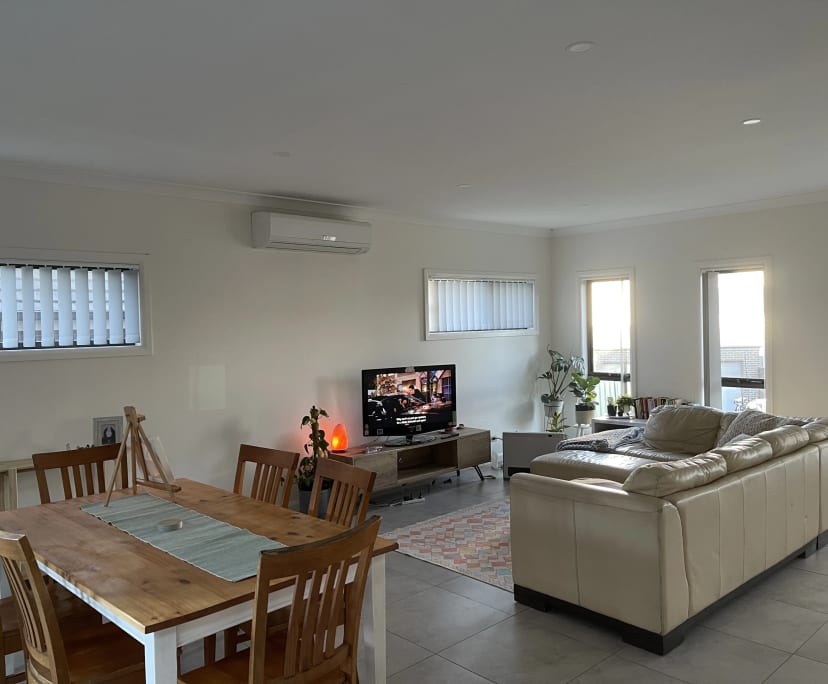 Unfurnished room in a share house