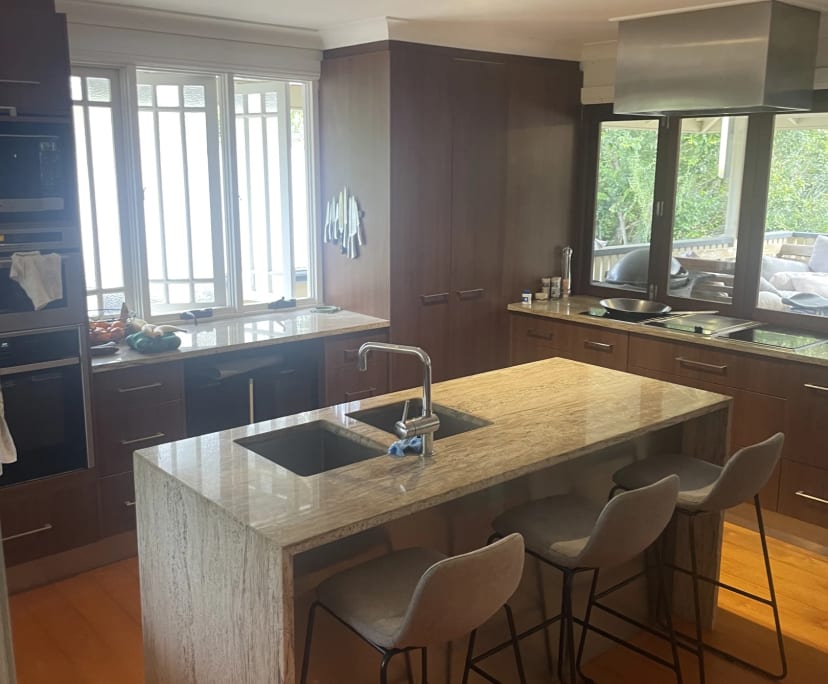 Room in a share house