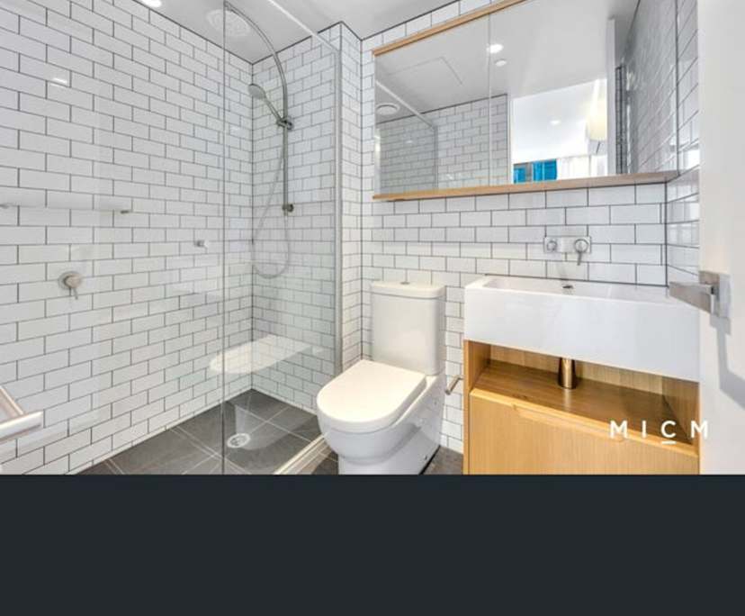Room with ensuite in a flatshare