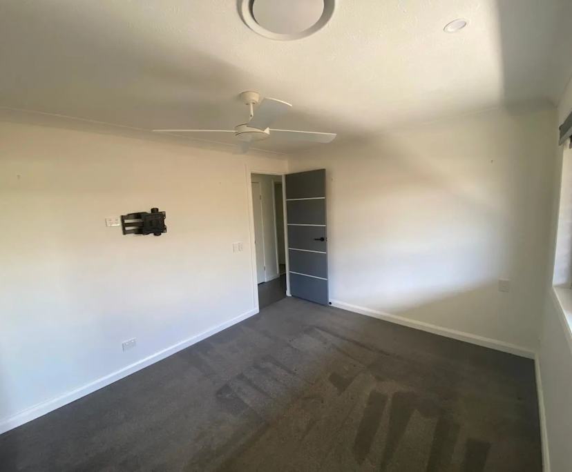 $350, Share-house, 3 bathrooms, Robina QLD 4226