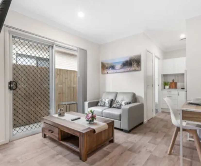 Furnished room studio flat for rent