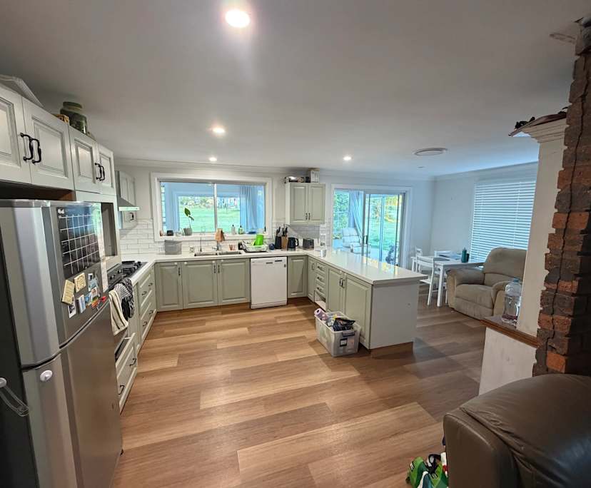 $350, Share-house, 4 bathrooms, Worrigee NSW 2540