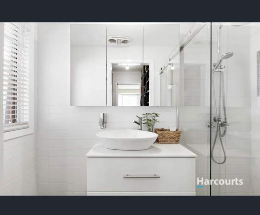 Furnished room with ensuite in a share house